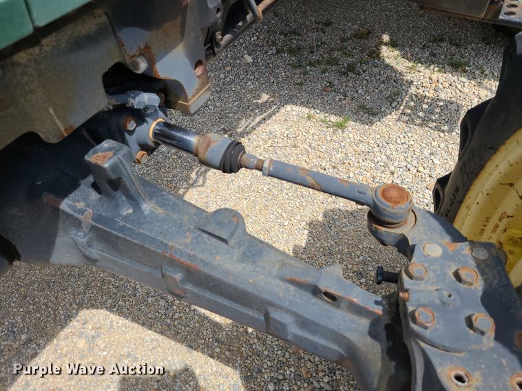 image for item DN8525 1997 John Deere 5500  MFWD tractor