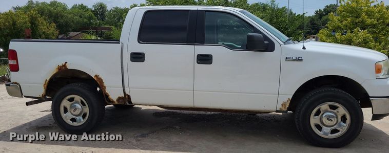 image for item DN8527 2005 Ford F150 XL  SuperCrew pickup truck