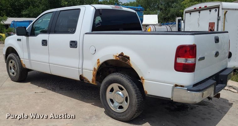 image for item DN8527 2005 Ford F150 XL  SuperCrew pickup truck