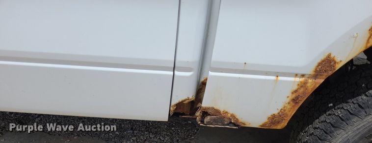 image for item DN8527 2005 Ford F150 XL  SuperCrew pickup truck