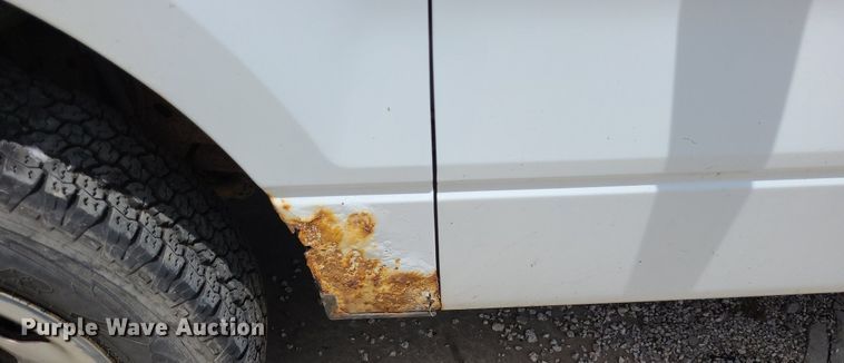 image for item DN8527 2005 Ford F150 XL  SuperCrew pickup truck