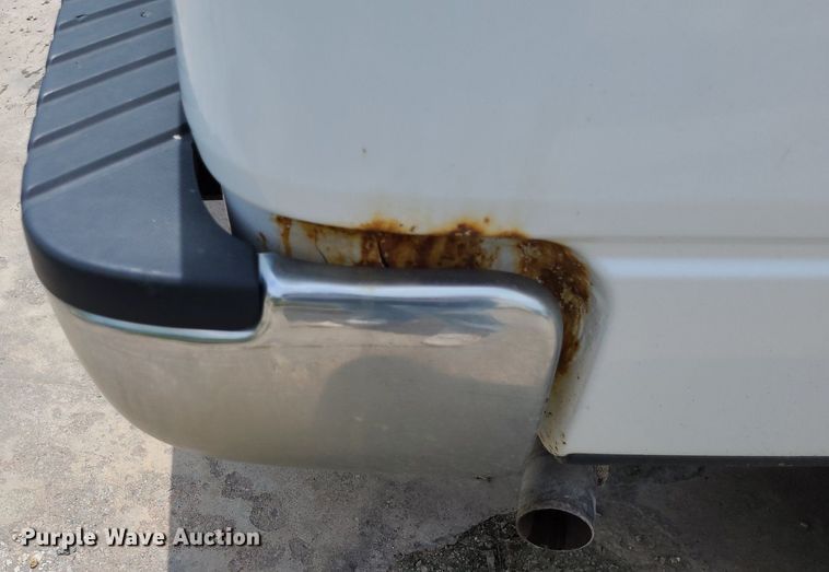 image for item DN8527 2005 Ford F150 XL  SuperCrew pickup truck