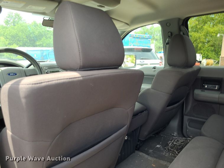 image for item DN8527 2005 Ford F150 XL  SuperCrew pickup truck