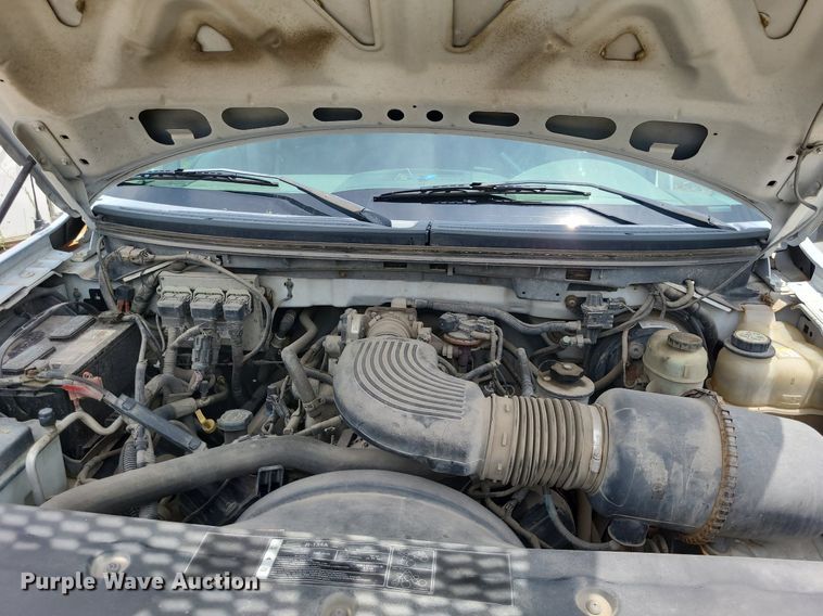 image for item DN8527 2005 Ford F150 XL  SuperCrew pickup truck