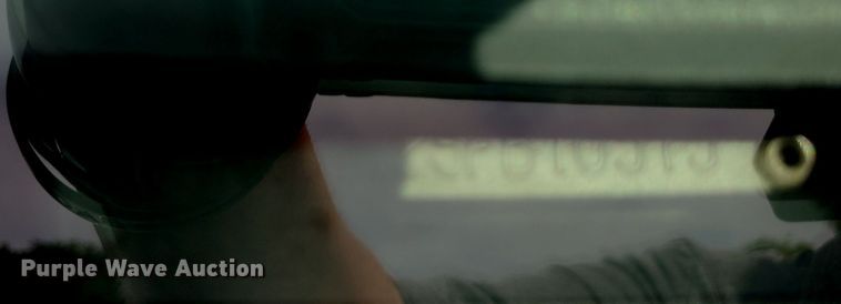 image for item DN8527 2005 Ford F150 XL  SuperCrew pickup truck