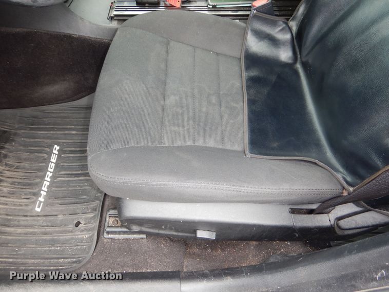 image for item DN8545 2016 Dodge  Charger Police