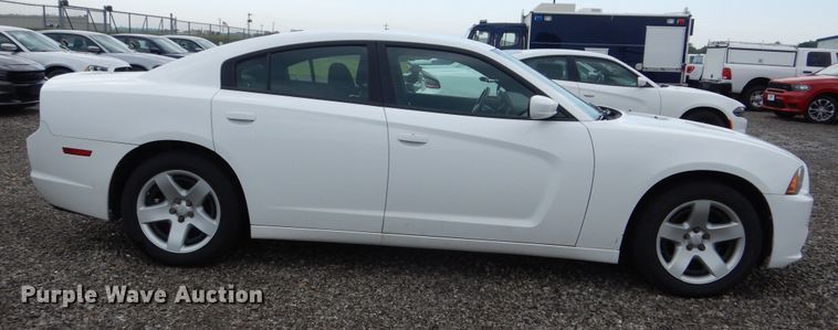 image for item DN8552 2013 Dodge  Charger Police