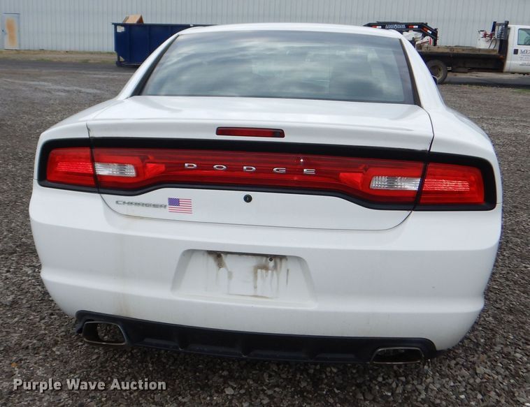 image for item DN8552 2013 Dodge  Charger Police