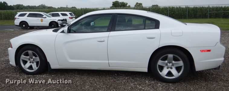 image for item DN8552 2013 Dodge  Charger Police