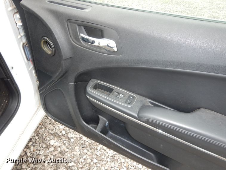 image for item DN8552 2013 Dodge  Charger Police