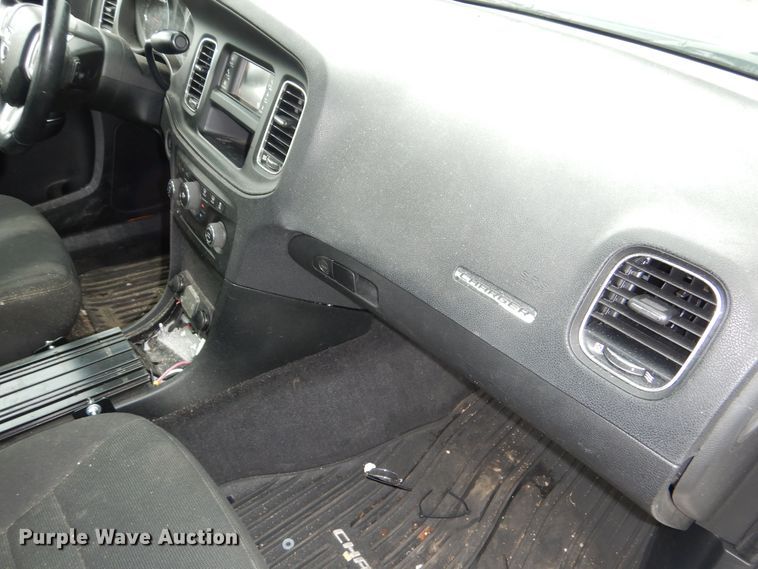 image for item DN8552 2013 Dodge  Charger Police