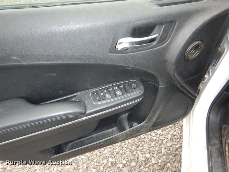 image for item DN8552 2013 Dodge  Charger Police