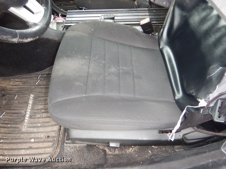 image for item DN8552 2013 Dodge  Charger Police