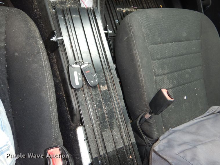 image for item DN8552 2013 Dodge  Charger Police