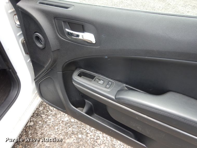 image for item DN8553 2014 Dodge  Charger Police