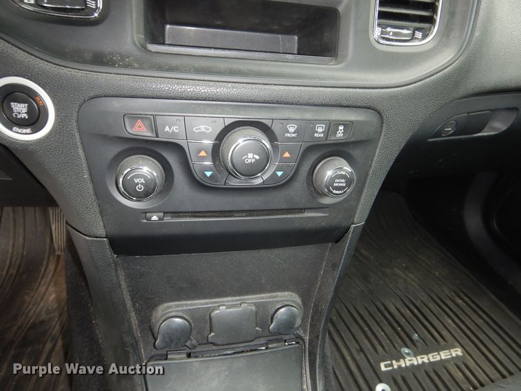 image for item DN8553 2014 Dodge  Charger Police