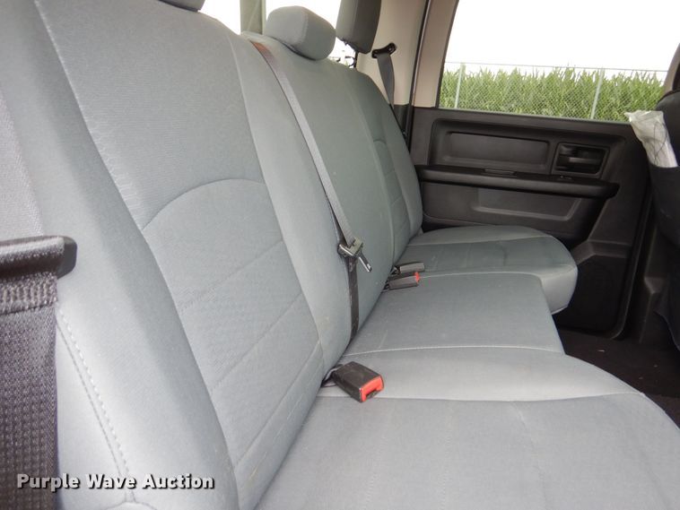 image for item DN8555 2018 Dodge Ram 2500 HD  Crew Cab utility bed pickup truck