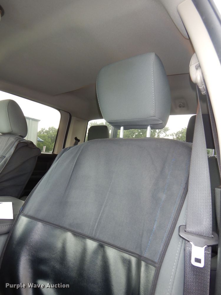 image for item DN8555 2018 Dodge Ram 2500 HD  Crew Cab utility bed pickup truck