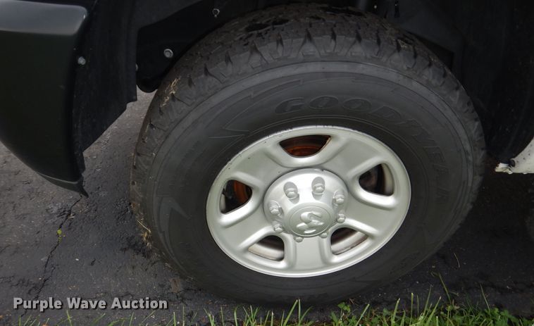 image for item DN8555 2018 Dodge Ram 2500 HD  Crew Cab utility bed pickup truck