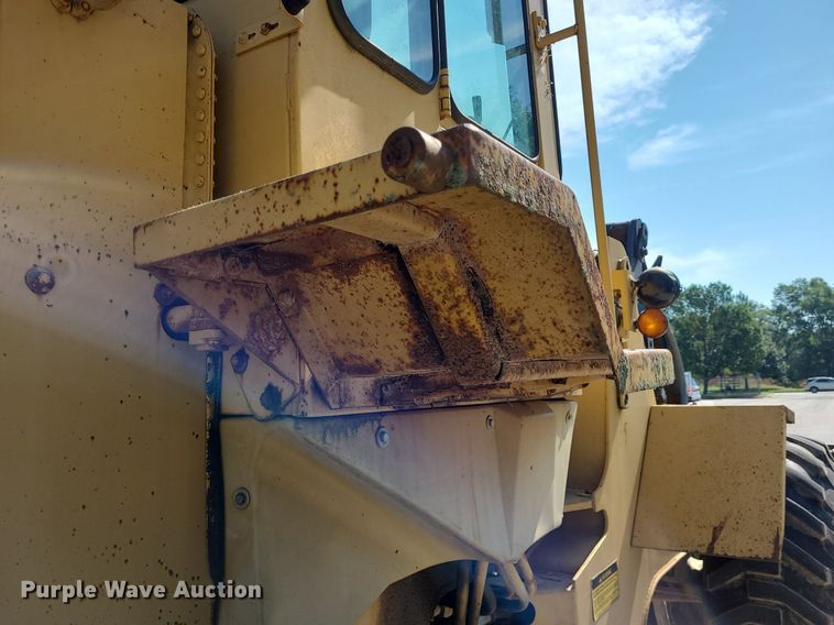 image for item DN8564 1987 Caterpillar IT28B  wheel loader