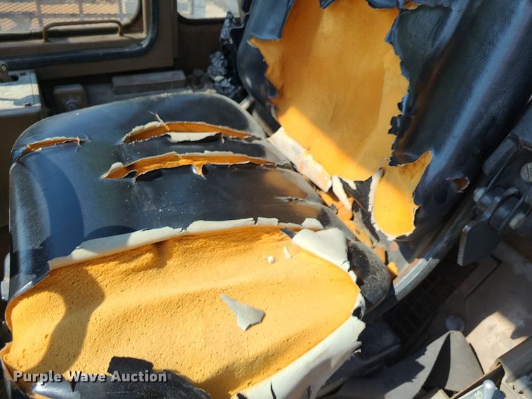 image for item DN8564 1987 Caterpillar IT28B  wheel loader