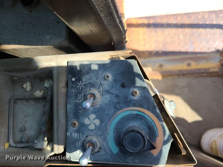 image for item DN8564 1987 Caterpillar IT28B  wheel loader