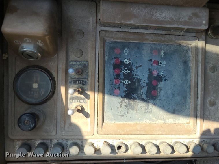 image for item DN8564 1987 Caterpillar IT28B  wheel loader