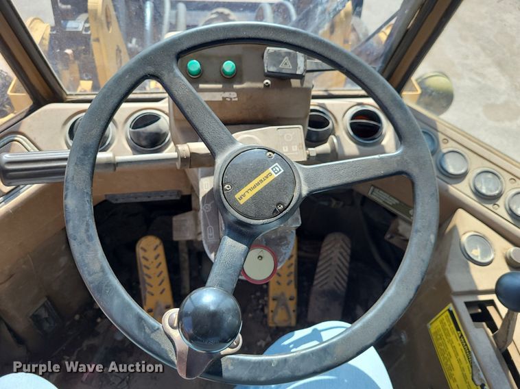 image for item DN8564 1987 Caterpillar IT28B  wheel loader