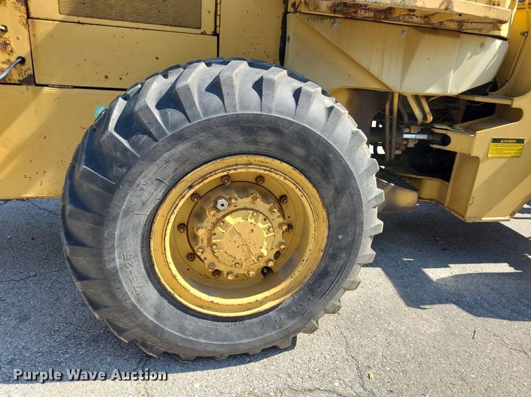 image for item DN8564 1987 Caterpillar IT28B  wheel loader