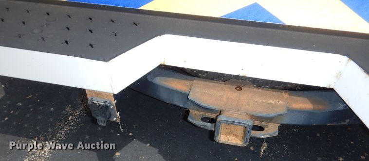 image for item DN8592 2016 Ford F250 Super Duty XL  Crew Cab utility bed pickup truck