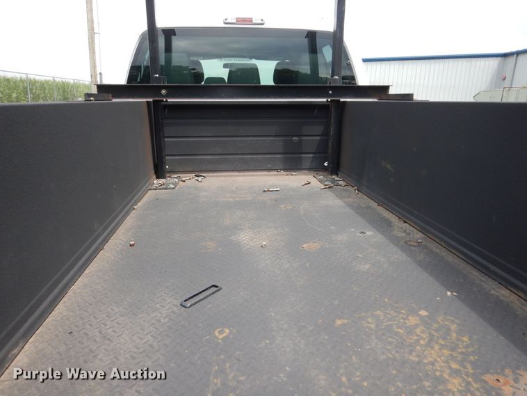 image for item DN8592 2016 Ford F250 Super Duty XL  Crew Cab utility bed pickup truck