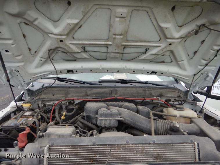 image for item DN8592 2016 Ford F250 Super Duty XL  Crew Cab utility bed pickup truck