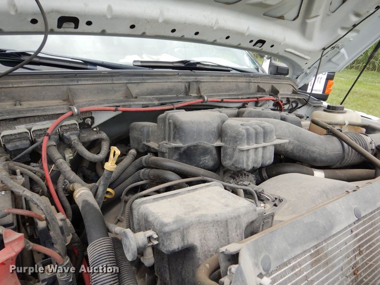 image for item DN8592 2016 Ford F250 Super Duty XL  Crew Cab utility bed pickup truck