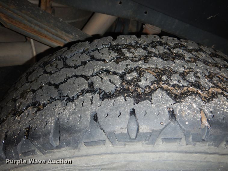 image for item DN8592 2016 Ford F250 Super Duty XL  Crew Cab utility bed pickup truck