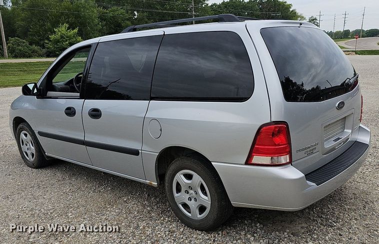 image for item DN8608 2007 Ford Freestar SE  van