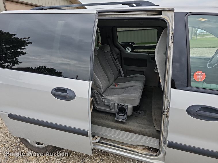 image for item DN8608 2007 Ford Freestar SE  van
