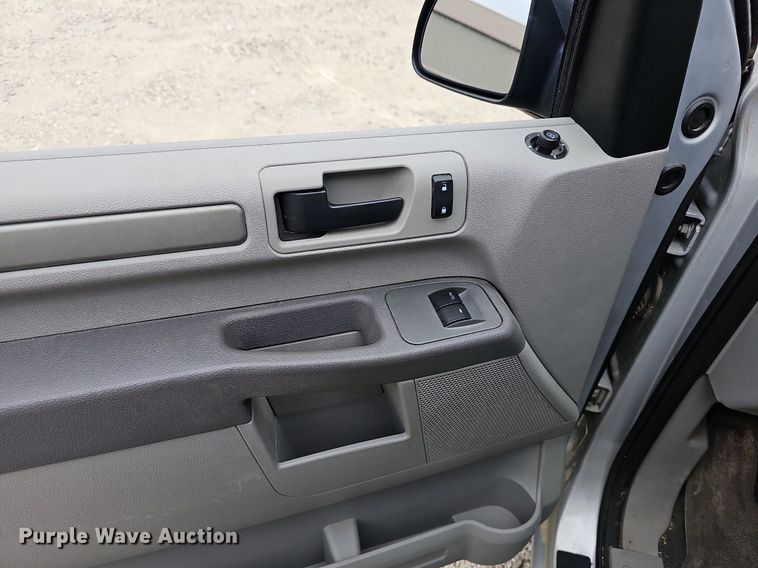 image for item DN8608 2007 Ford Freestar SE  van