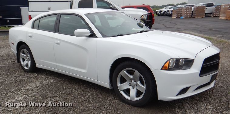 image for item DN8615 2013 Dodge  Charger Police