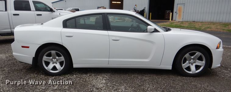 image for item DN8615 2013 Dodge  Charger Police