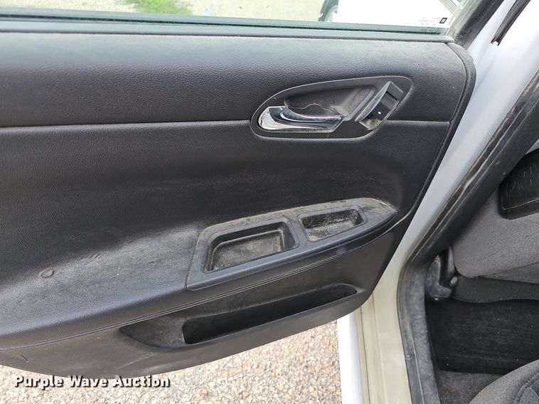 image for item DN8628 2011 Chevrolet Impala LT