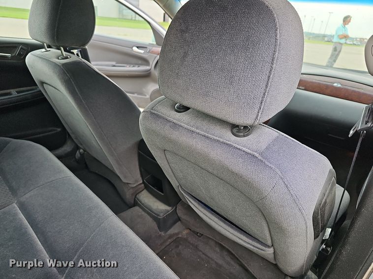 image for item DN8628 2011 Chevrolet Impala LT