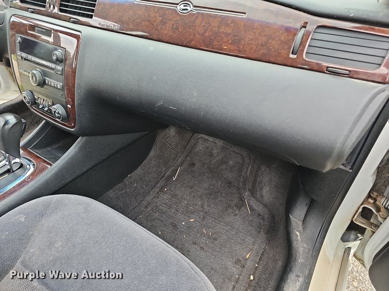 image for item DN8628 2011 Chevrolet Impala LT