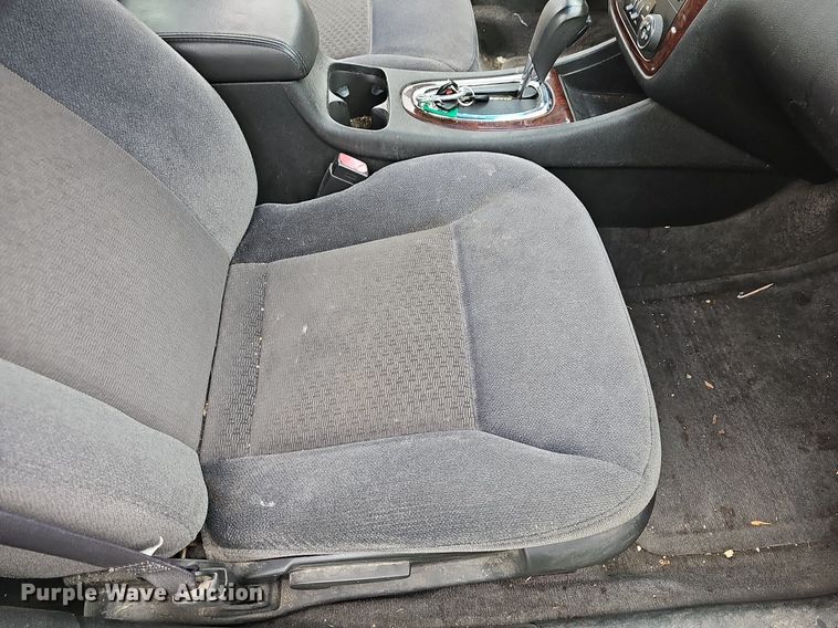 image for item DN8628 2011 Chevrolet Impala LT