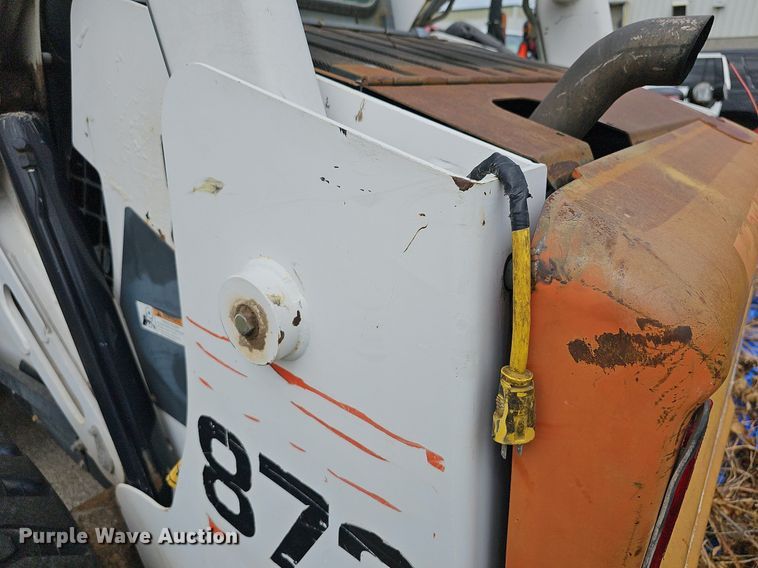 image for item DN8645 1999 Bobcat 873  skid steer loader