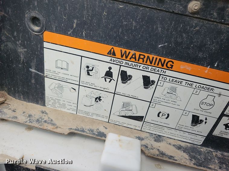 image for item DN8645 1999 Bobcat 873  skid steer loader