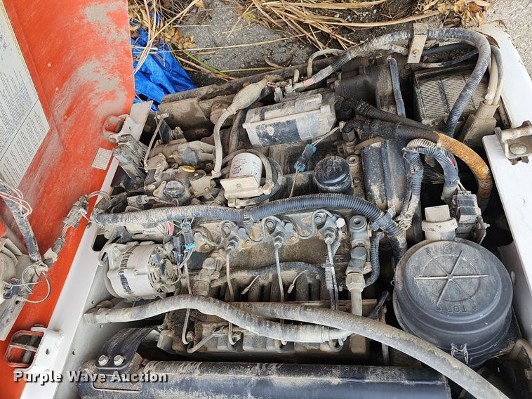 image for item DN8645 1999 Bobcat 873  skid steer loader