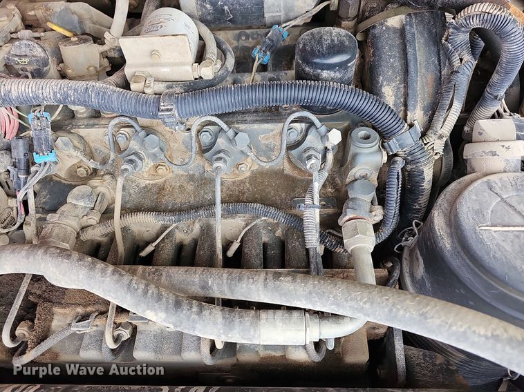 image for item DN8645 1999 Bobcat 873  skid steer loader