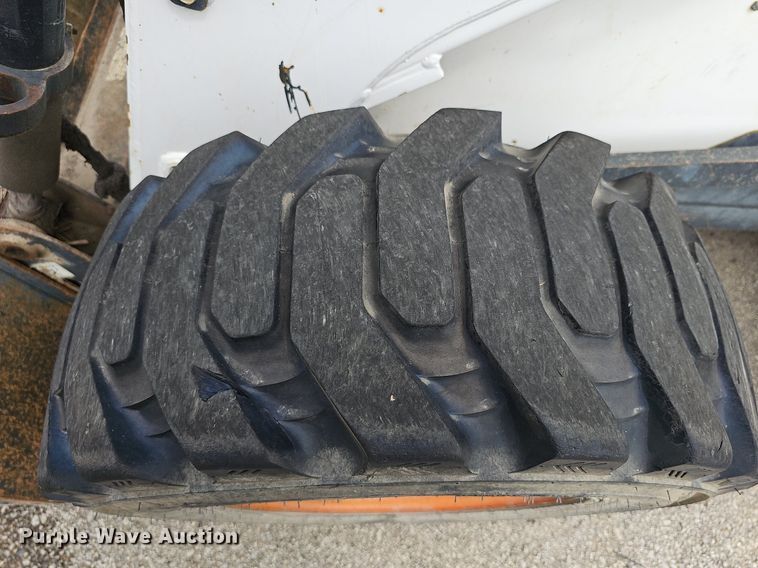 image for item DN8645 1999 Bobcat 873  skid steer loader