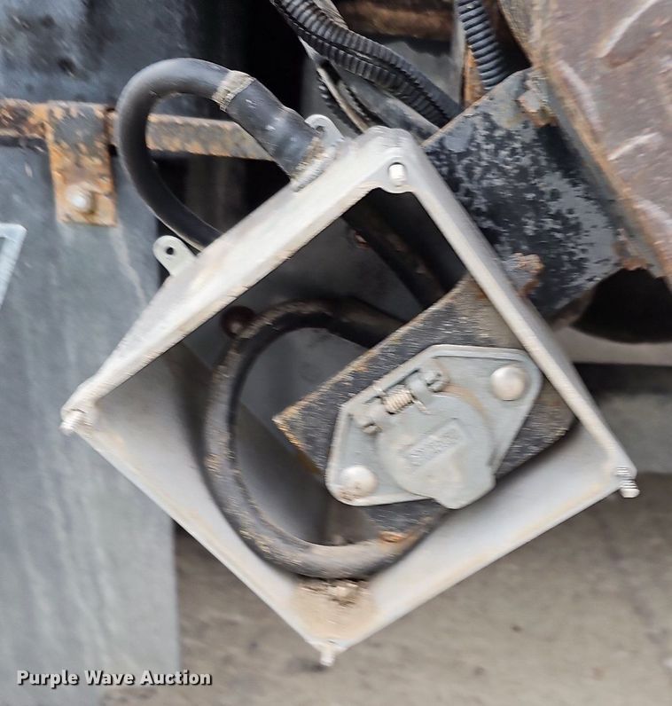 image for item DO2883 2013 International Work Star 7600  hook lift truck