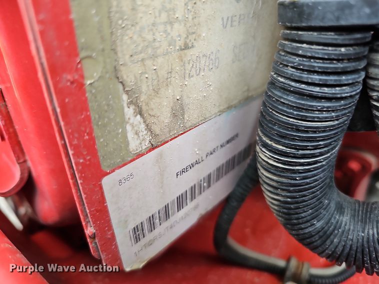 image for item DO2883 2013 International Work Star 7600  hook lift truck